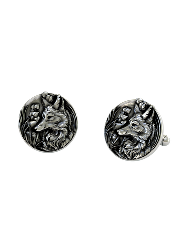 Back view of the Woodland Fox 925 silver cufflinks, displaying the polished and reliable whale back closure mechanism.