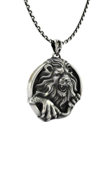Royal Fury Pendant presented in its premium SARNION gift box, making it an ideal gift for a powerful personality.