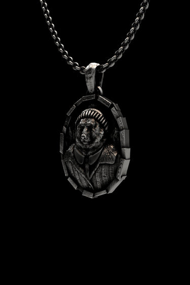 Gentleman Bear Pendant - Sarnion