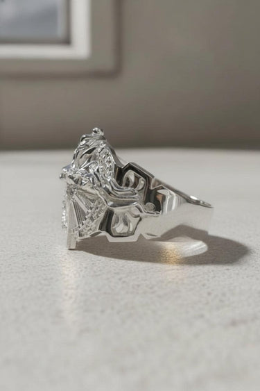 Silver Lucii Ring