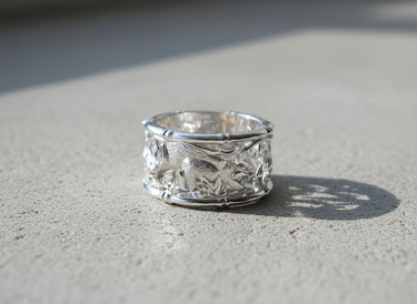 925 sterling silver bamboo tiger ring featuring intricate animal relief and bamboo stalk band design