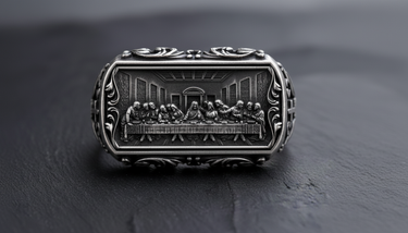 Front view of 925 sterling silver Last Supper ring featuring detailed relief of Jesus and apostles on rectangular face