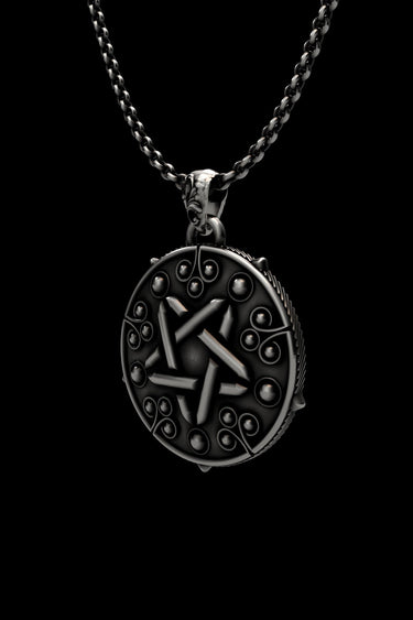 Yennefer Star Pendant - Sarnion